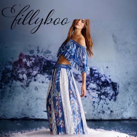 Free People Dresses & Skirts - Free People Blue and White Floral Skirt Set